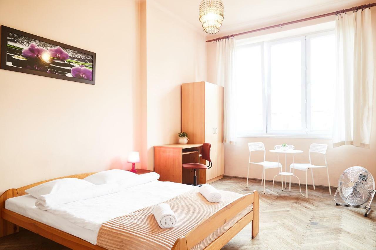 Retro Apartmentments Lobzowska Street Krakow Ngoại thất bức ảnh
